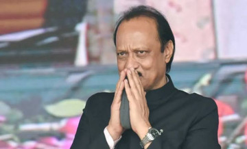 अजित पवार